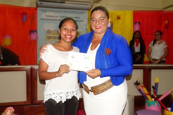 Formação sobre a afetividade na educação infantil mobiliza professores do Vale do Jari.